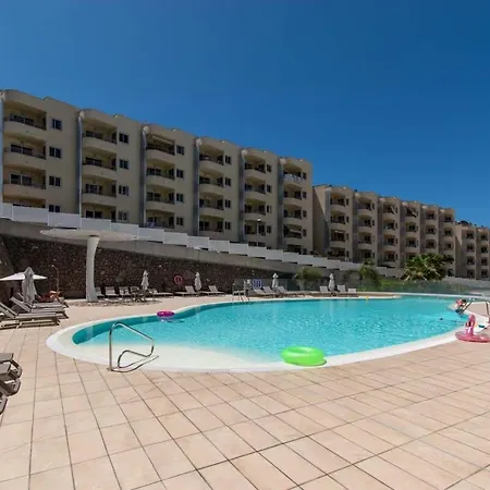 Ocean Garden 1 - Two Bed With Sea View *